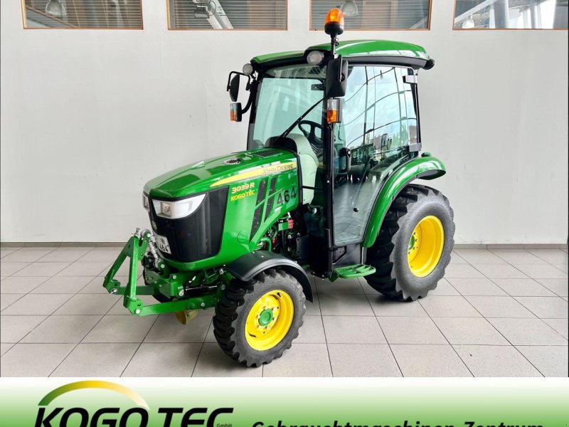 Kommunaltraktor tipa John Deere 3039R, Gebrauchtmaschine u Neubeckum (Slika 1)