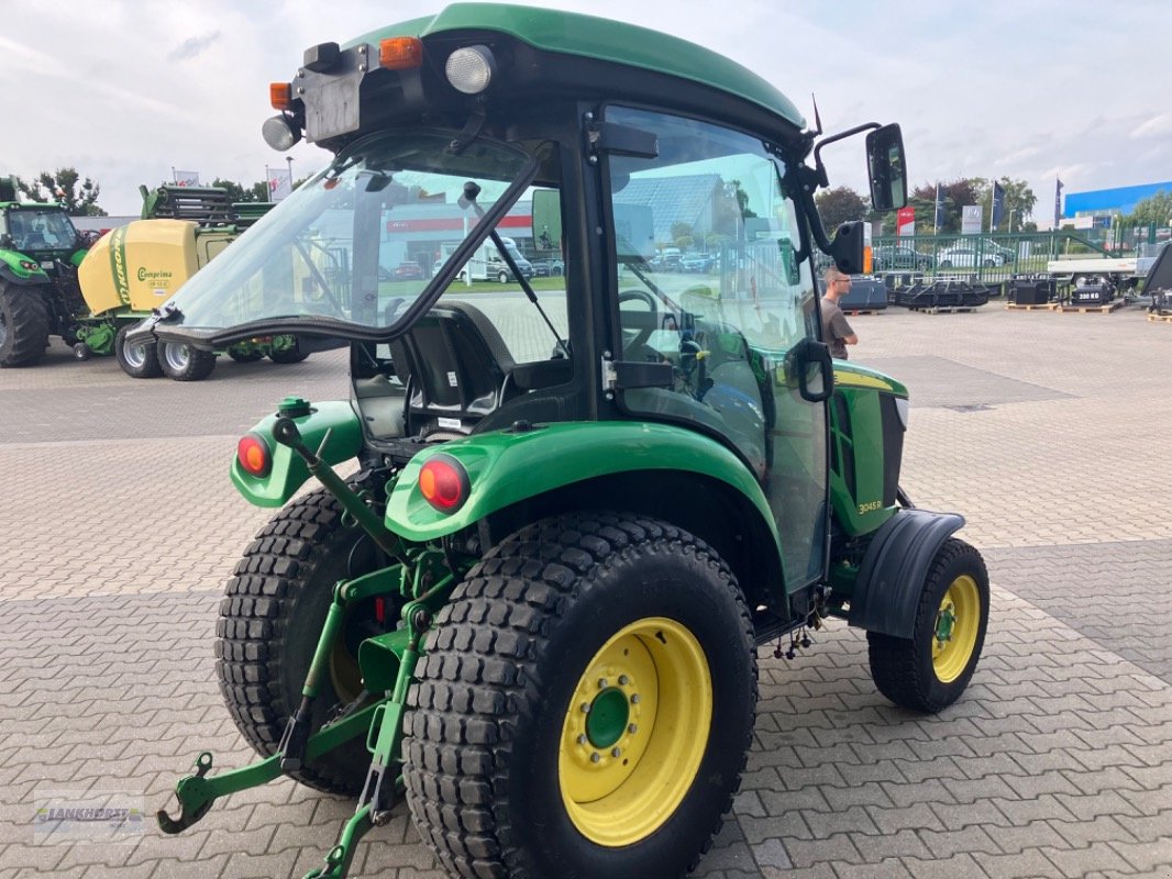 Kommunaltraktor Türe ait John Deere 3045 R, Gebrauchtmaschine içinde Aurich (resim 5)