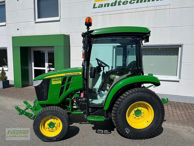 Kommunaltraktor of the type John Deere 3046R, Neumaschine in Kroppach (Picture 2)