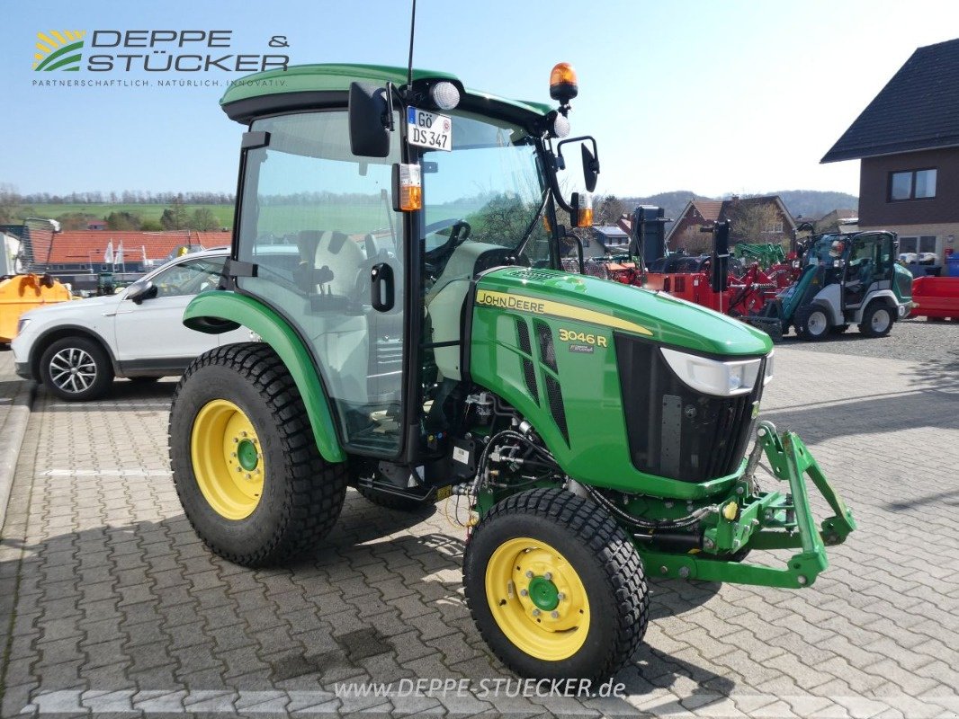 Kommunaltraktor des Typs John Deere 3046R, Gebrauchtmaschine in Lauterberg/Barbis (Bild 4)