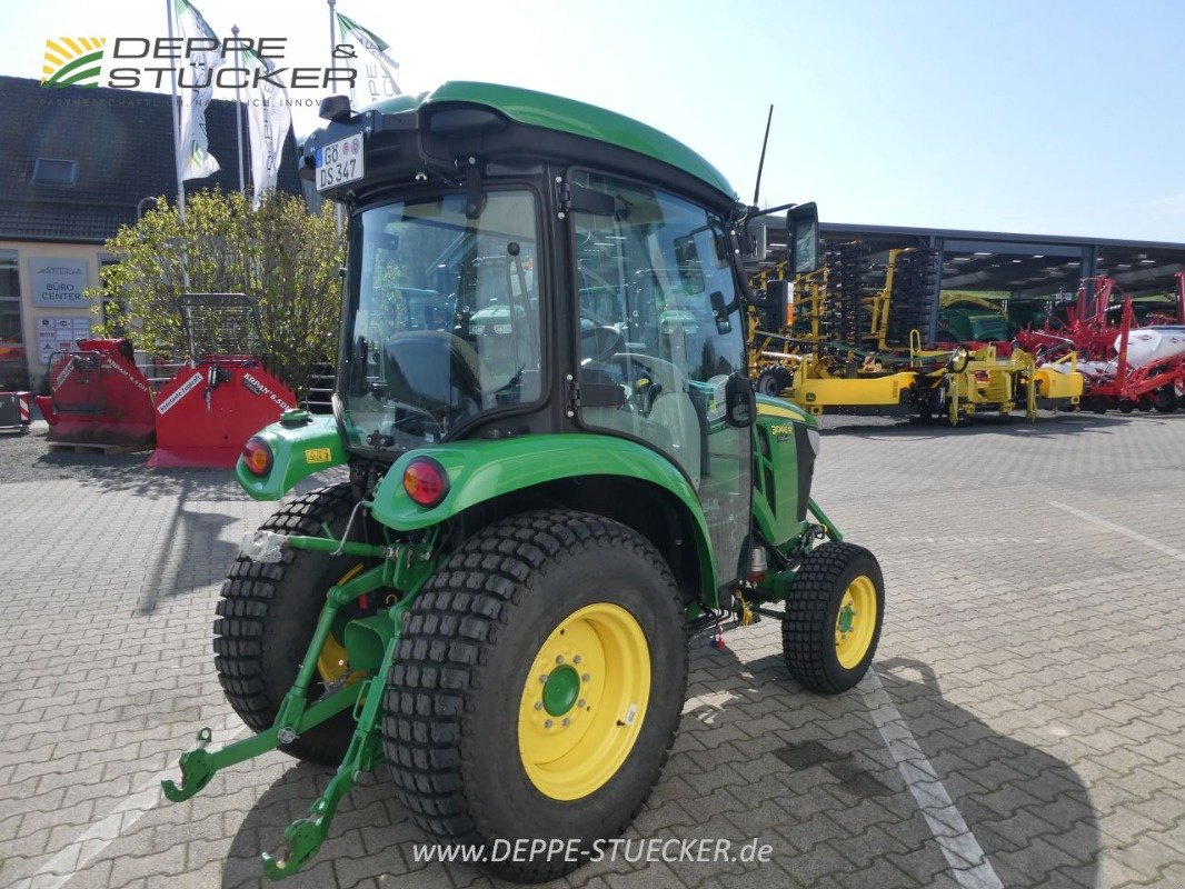 Kommunaltraktor van het type John Deere 3046R, Gebrauchtmaschine in Lauterberg/Barbis (Foto 7)