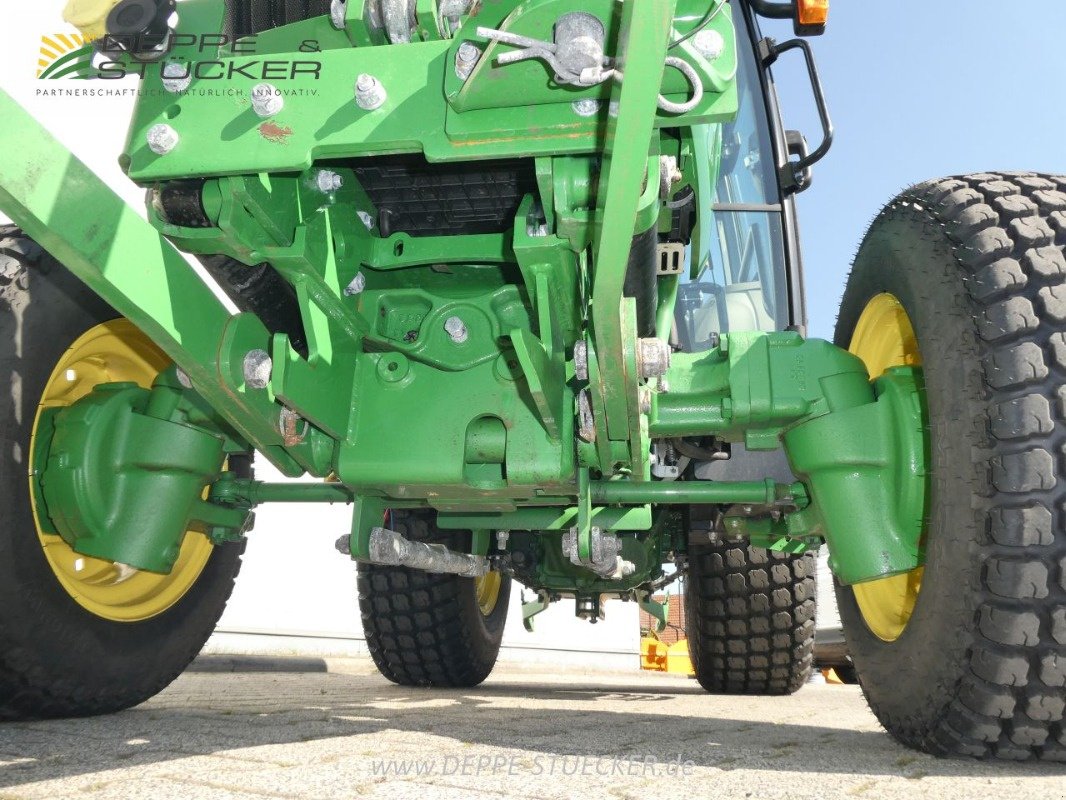 Kommunaltraktor des Typs John Deere 3046R, Gebrauchtmaschine in Lauterberg/Barbis (Bild 17)