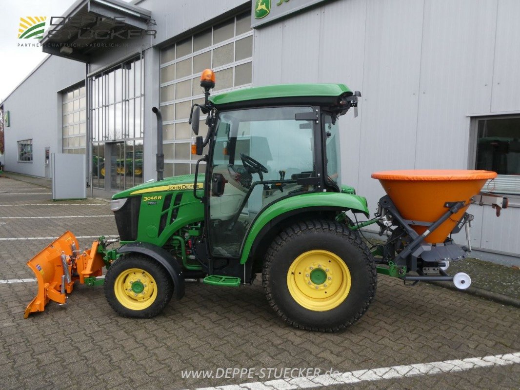 Kommunaltraktor des Typs John Deere 3046R, Gebrauchtmaschine in Lauterberg/Barbis (Bild 11)