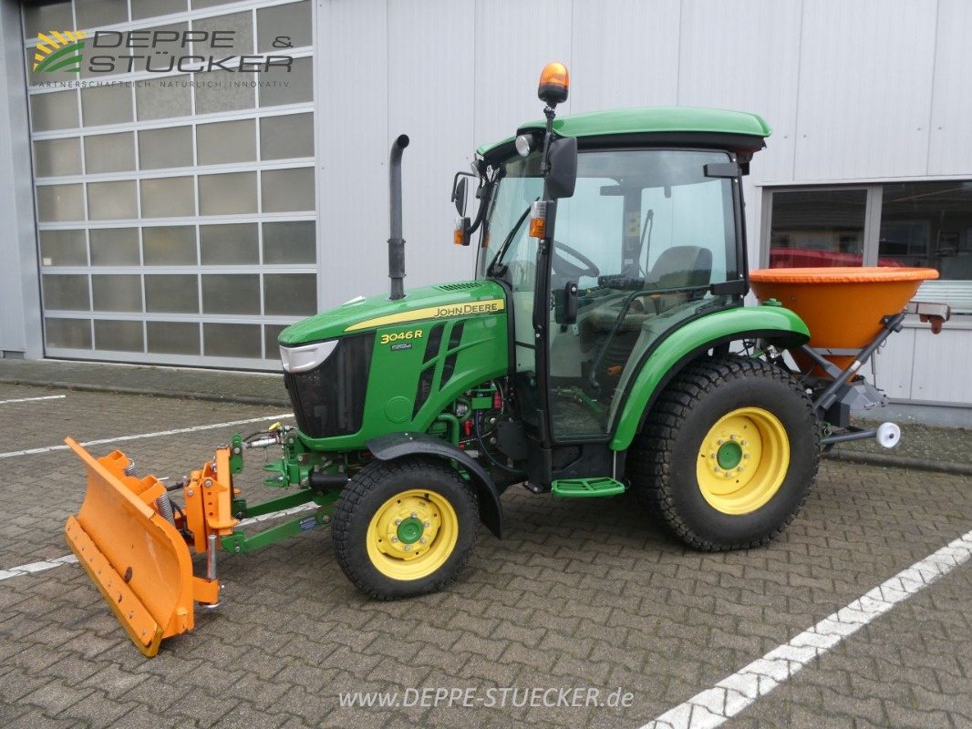 Kommunaltraktor des Typs John Deere 3046R, Gebrauchtmaschine in Lauterberg/Barbis (Bild 12)