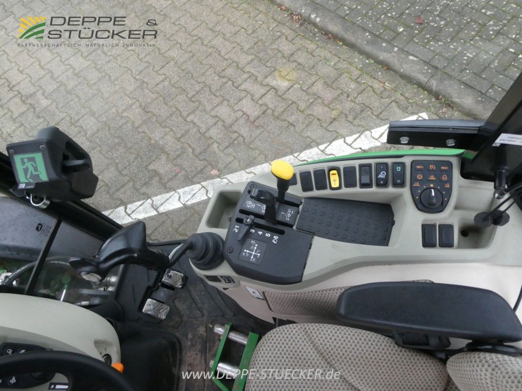 Kommunaltraktor des Typs John Deere 3046R, Gebrauchtmaschine in Lauterberg/Barbis (Bild 14)