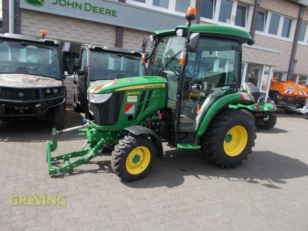 Kommunaltraktor des Typs John Deere 3046R, Vorführmaschine in Wesseling-Berzdorf (Bild 7)