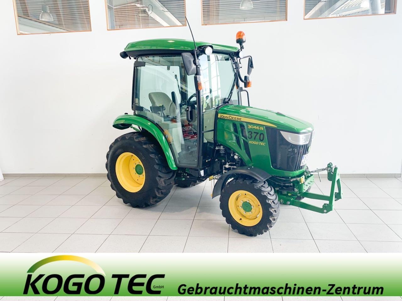 Kommunaltraktor of the type John Deere 3046R, Gebrauchtmaschine in Neubeckum (Picture 1)