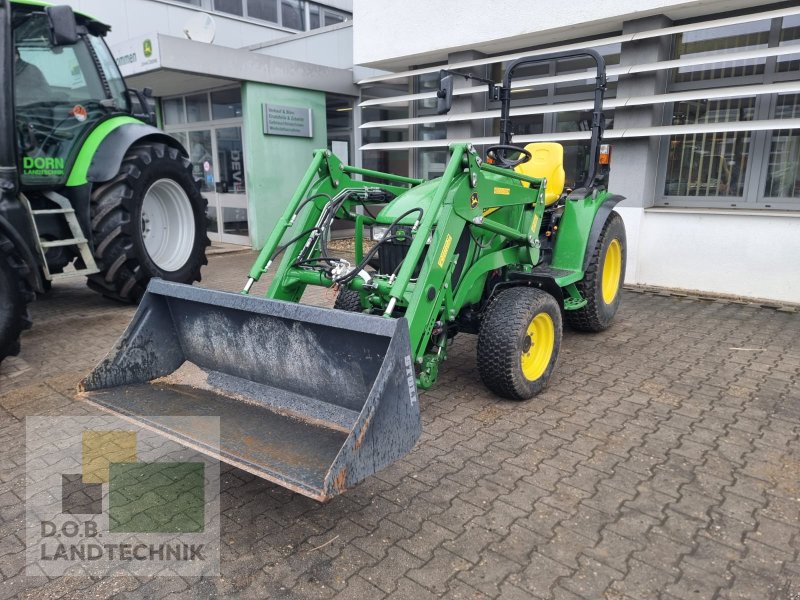 Kommunaltraktor del tipo John Deere 3520 e-hydro, Gebrauchtmaschine en Regensburg (Imagen 1)