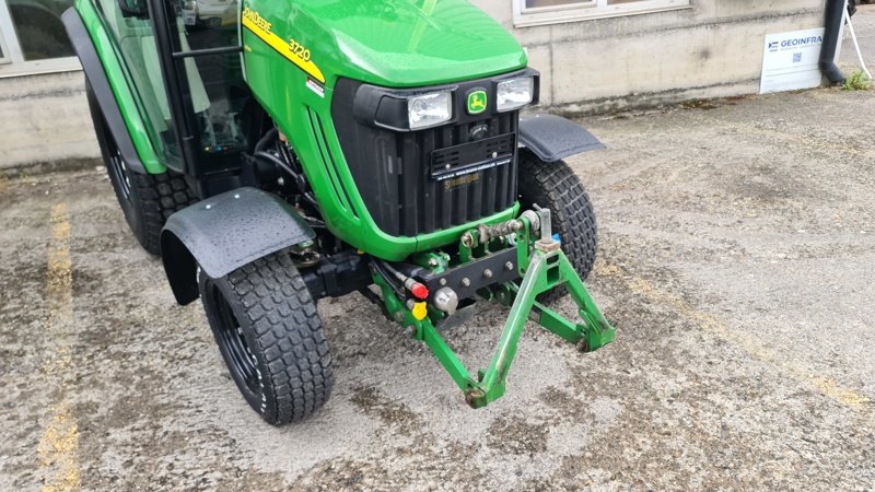 Kommunaltraktor du type John Deere 3720, Gebrauchtmaschine en Altendorf (Photo 2)