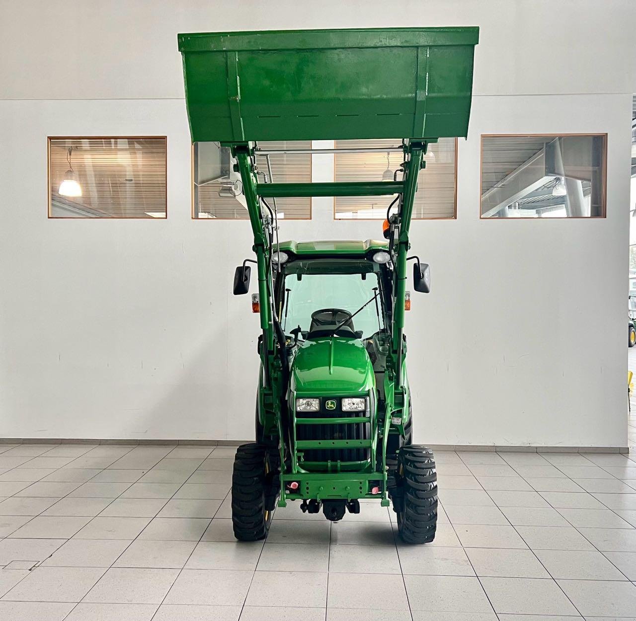 Kommunaltraktor tipa John Deere 3720, Gebrauchtmaschine u Neubeckum (Slika 4)