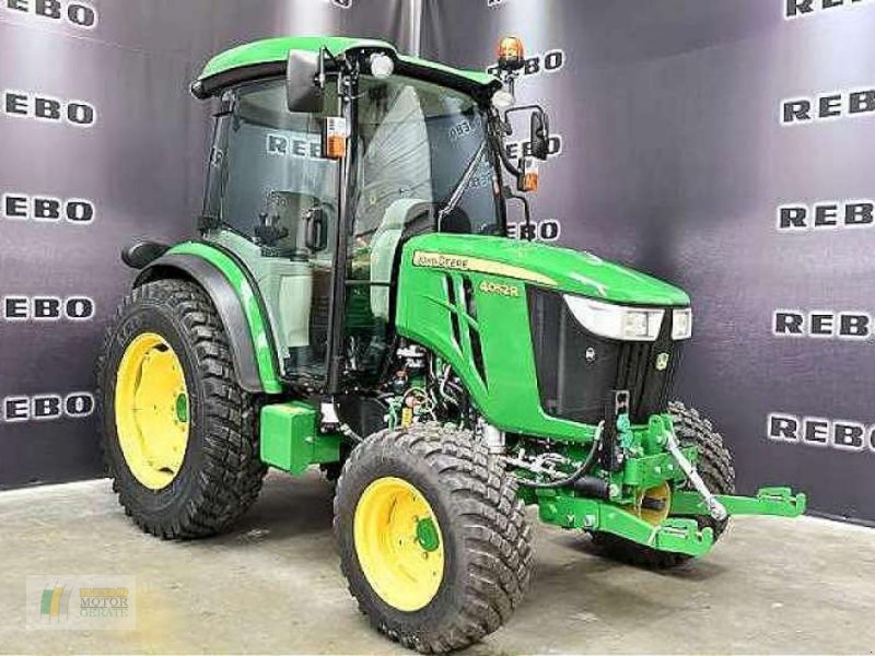 Kommunaltraktor του τύπου John Deere 4052R TRAKTOR, Neumaschine σε Winsen