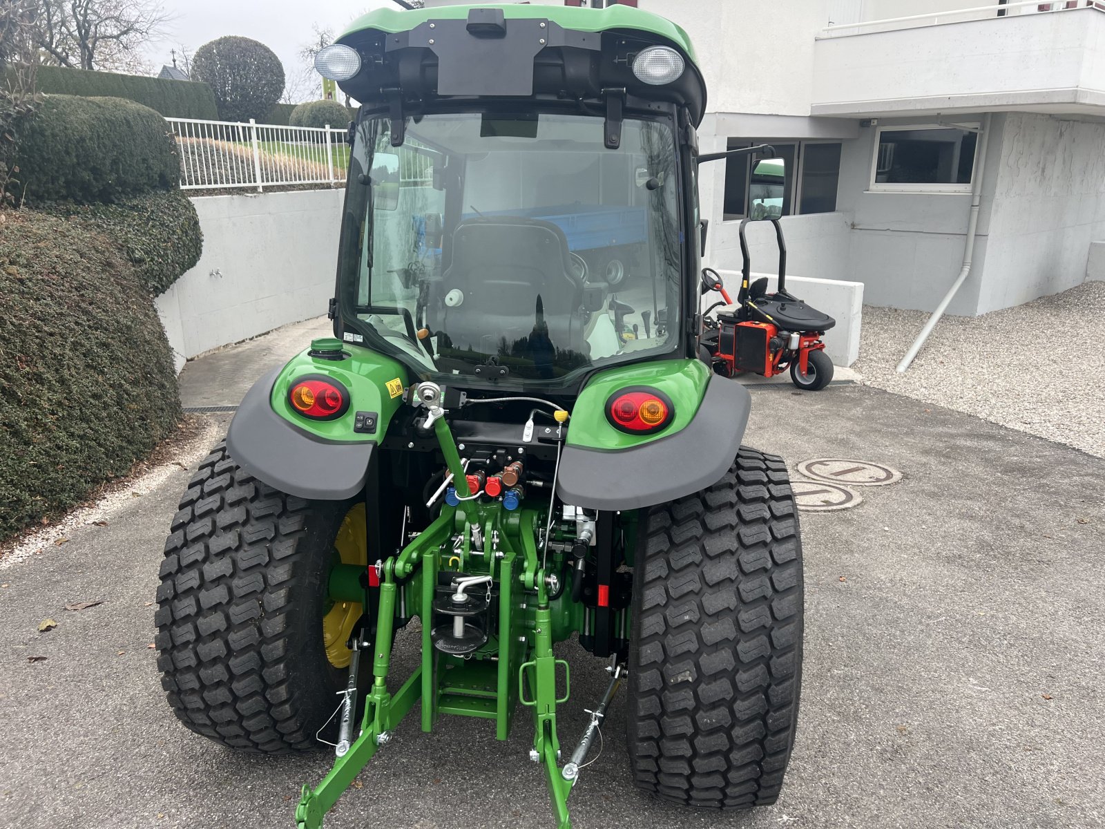 Kommunaltraktor a típus John Deere 4066R, Gebrauchtmaschine ekkor: Mondsee (Kép 4)