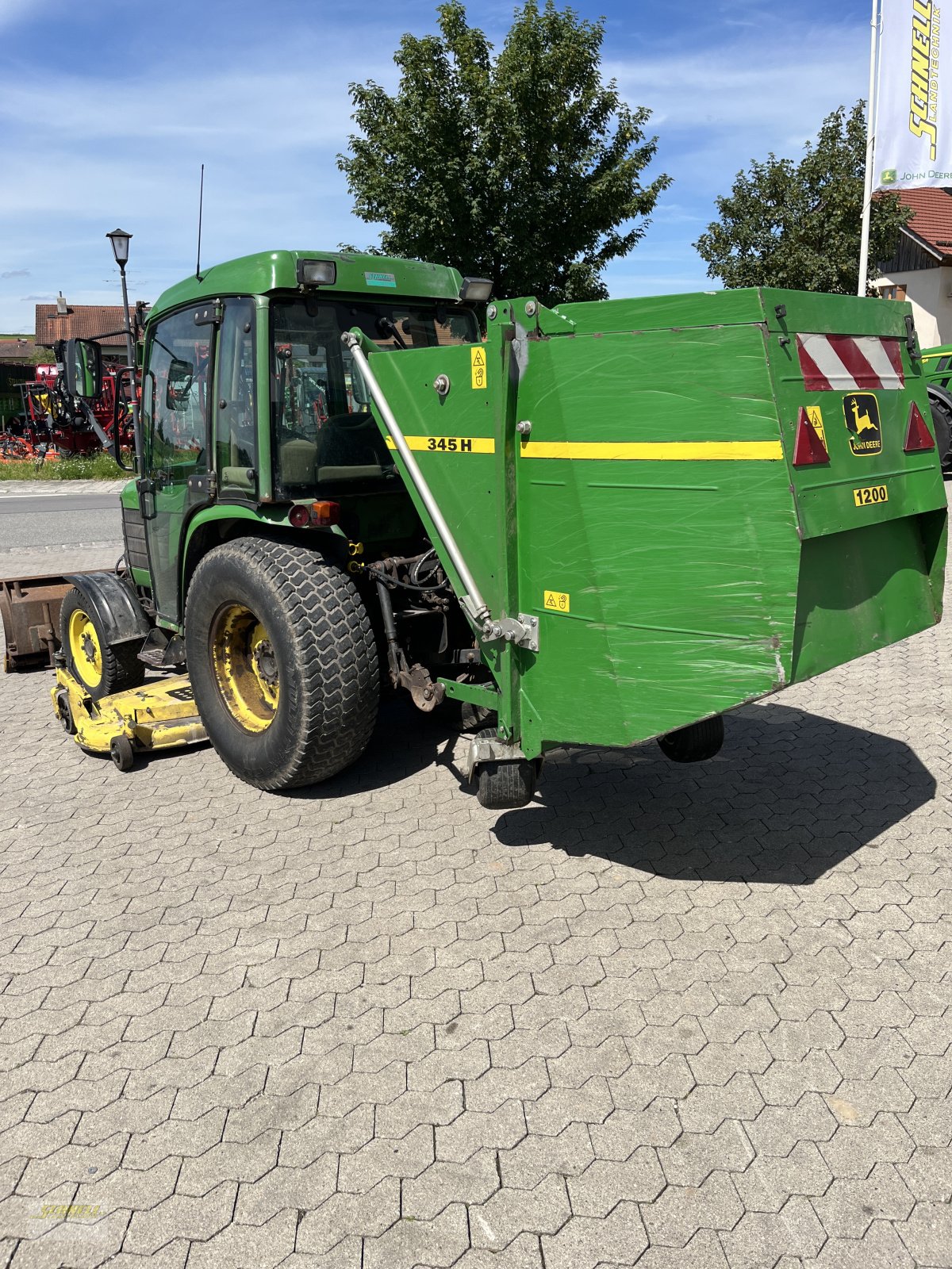 Kommunaltraktor Türe ait John Deere 4400, Gebrauchtmaschine içinde Söchtenau (resim 4)