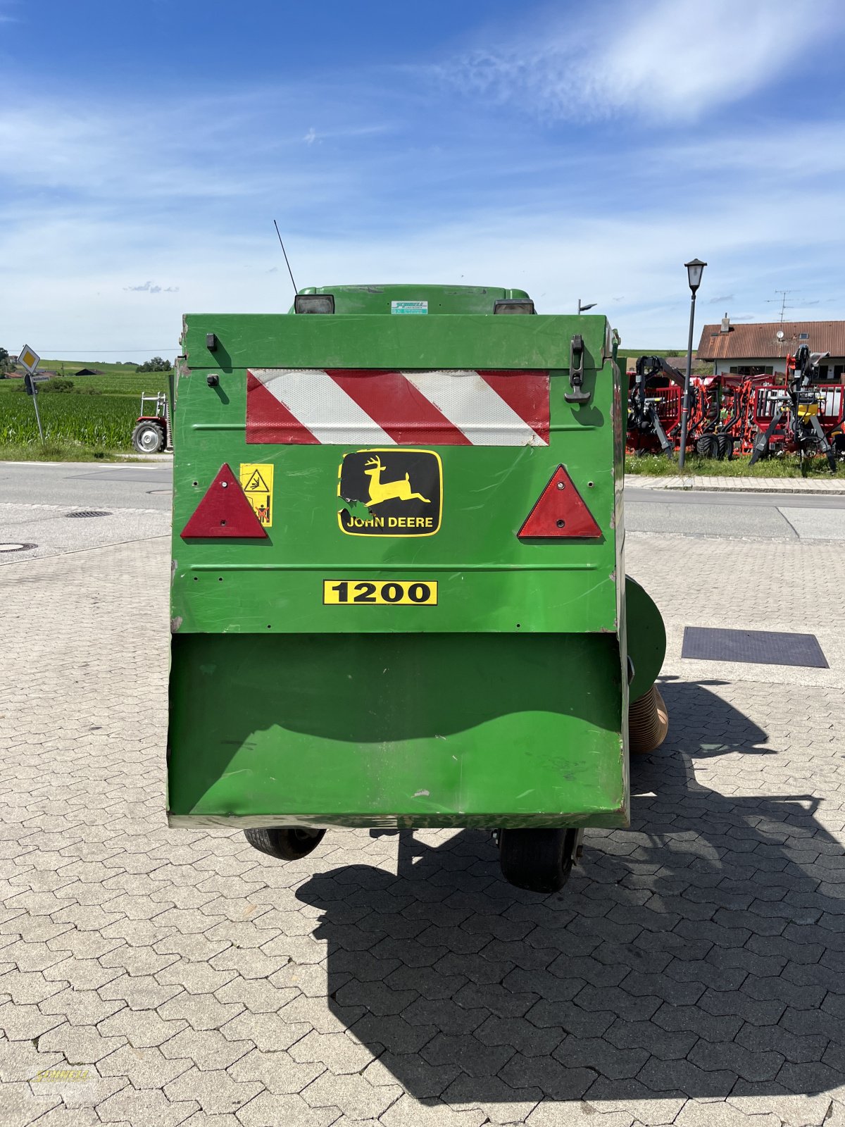 Kommunaltraktor des Typs John Deere 4400, Gebrauchtmaschine in Söchtenau (Bild 5)