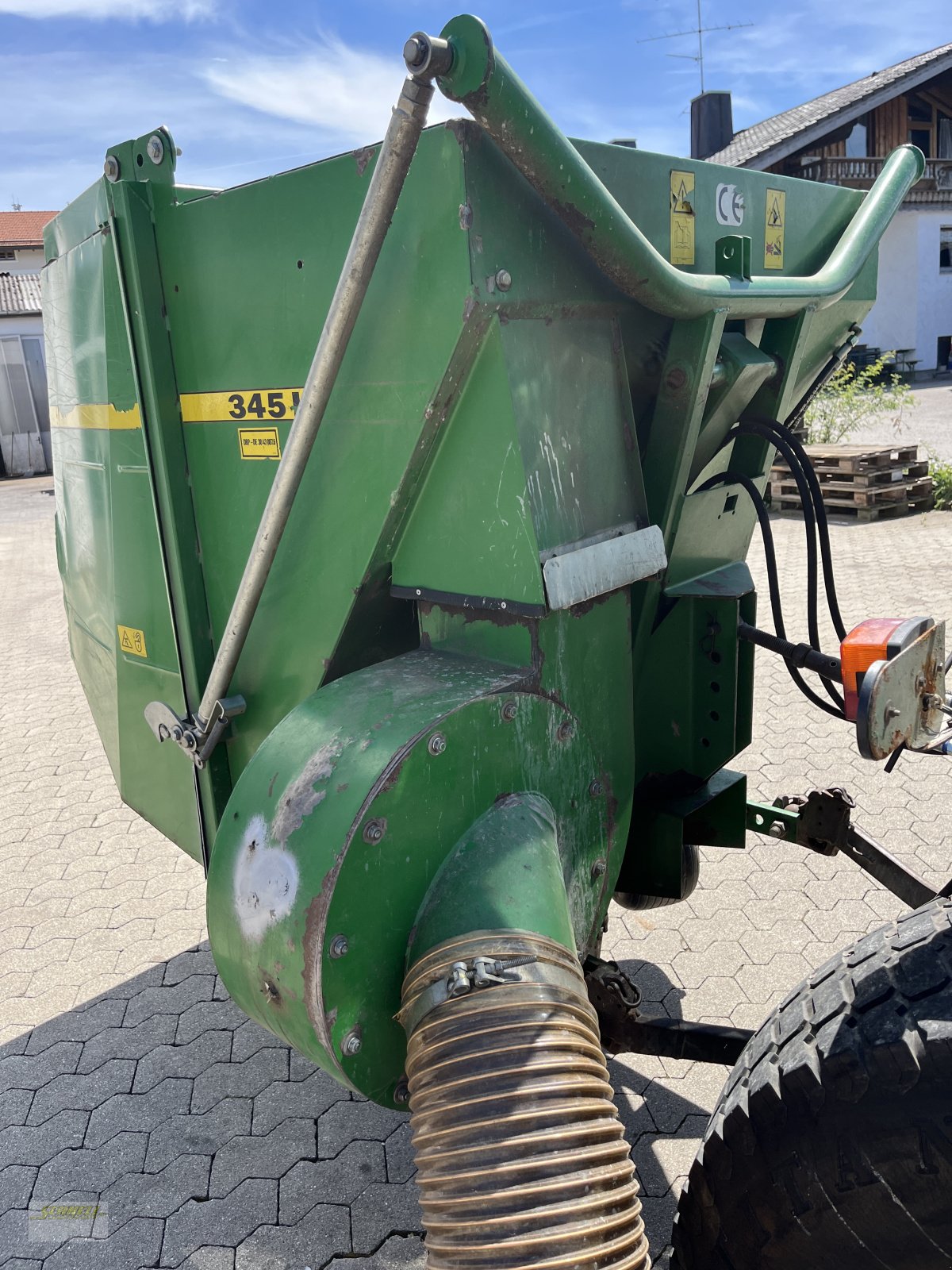 Kommunaltraktor des Typs John Deere 4400, Gebrauchtmaschine in Söchtenau (Bild 13)