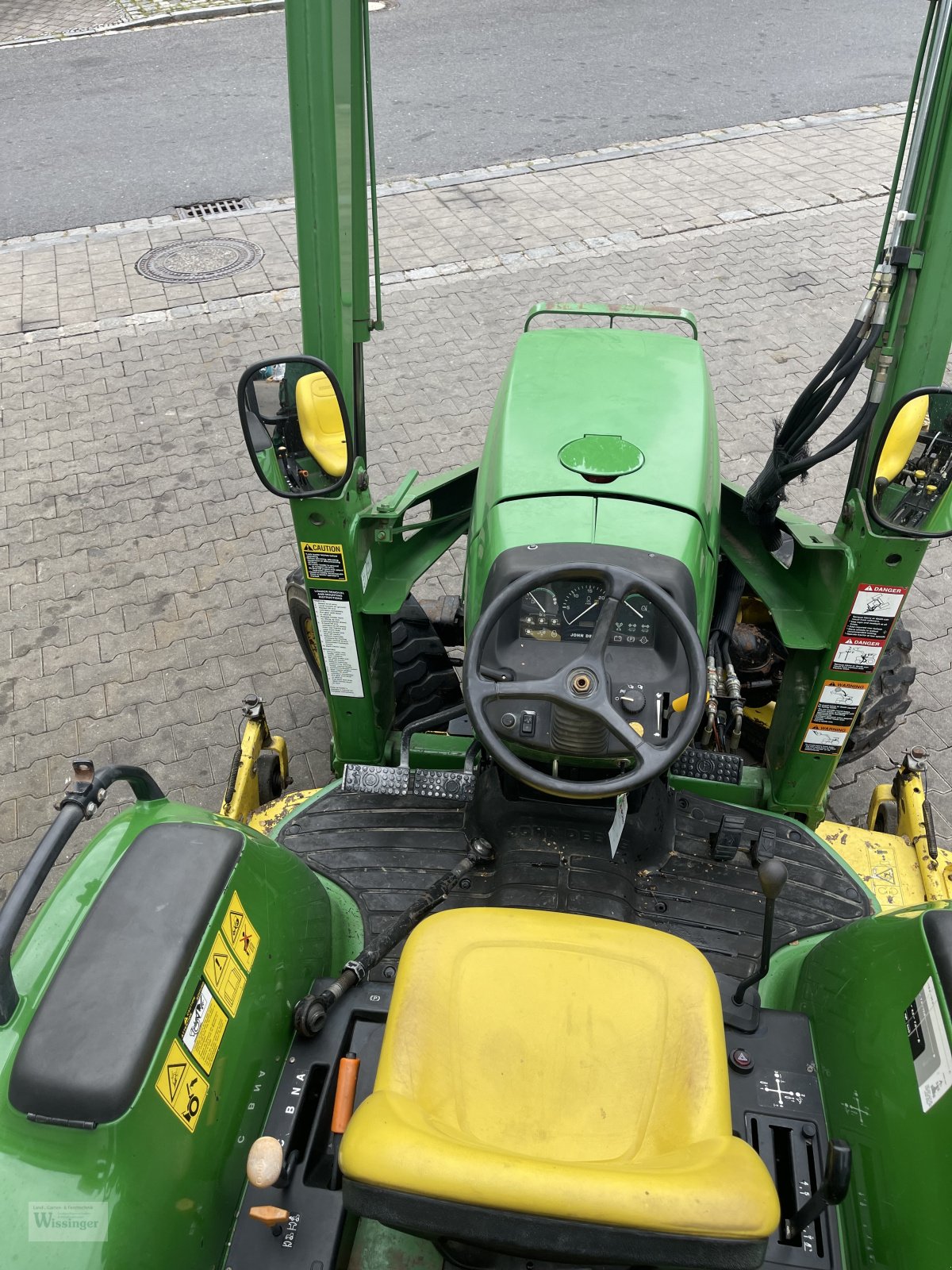 Kommunaltraktor des Typs John Deere 4600, Gebrauchtmaschine in Thalmässing (Bild 10)