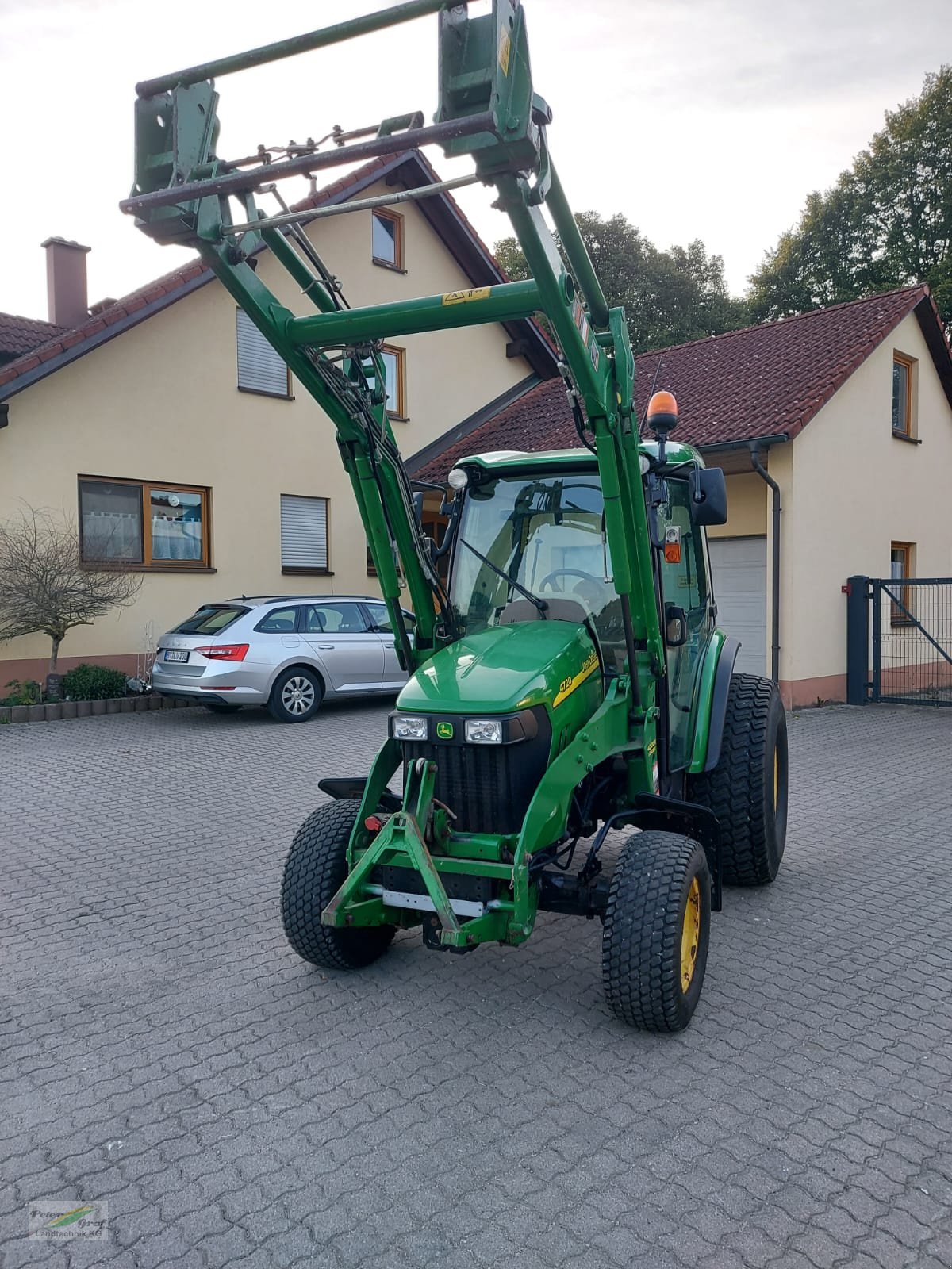 Kommunaltraktor typu John Deere 4720 e Hydro, Gebrauchtmaschine v Pegnitz-Bronn (Obrázek 2)