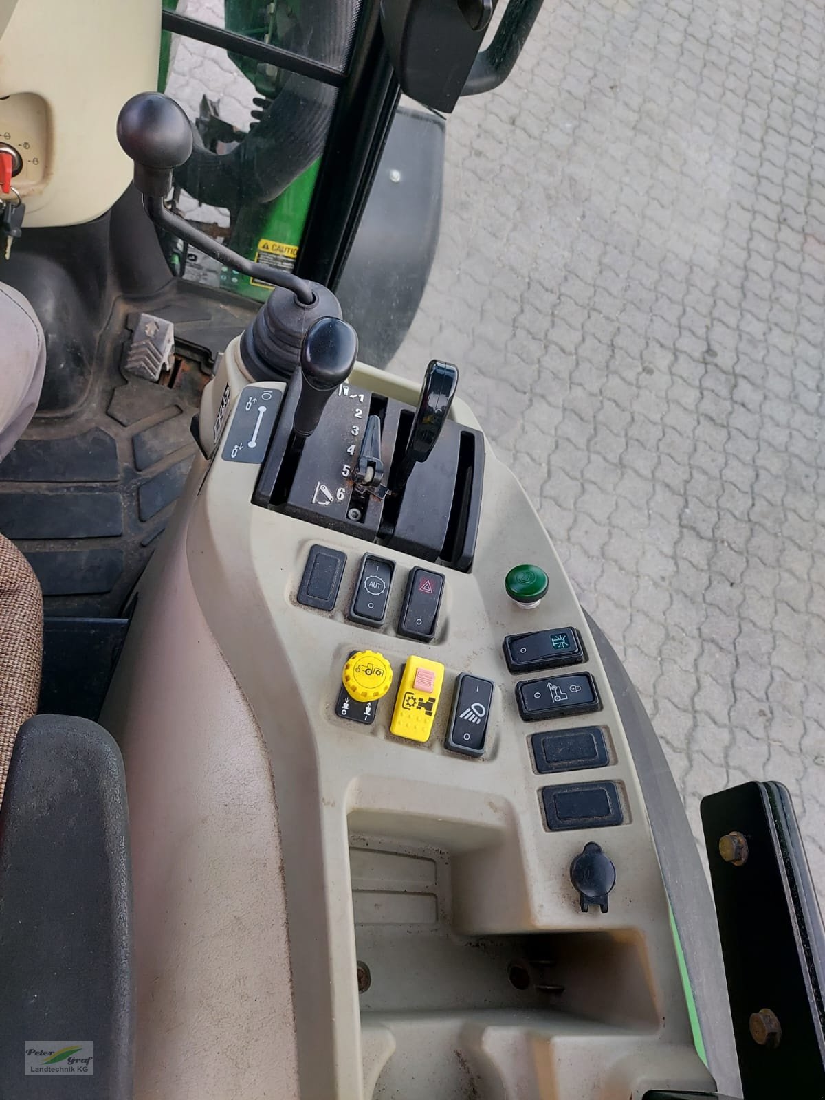 Kommunaltraktor a típus John Deere 4720 e Hydro, Gebrauchtmaschine ekkor: Pegnitz-Bronn (Kép 12)