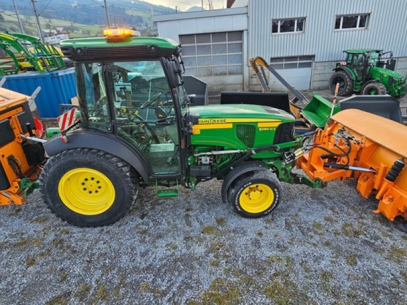 Kommunaltraktor tip John Deere 5080GV, Gebrauchtmaschine in Altendorf (Poză 1)