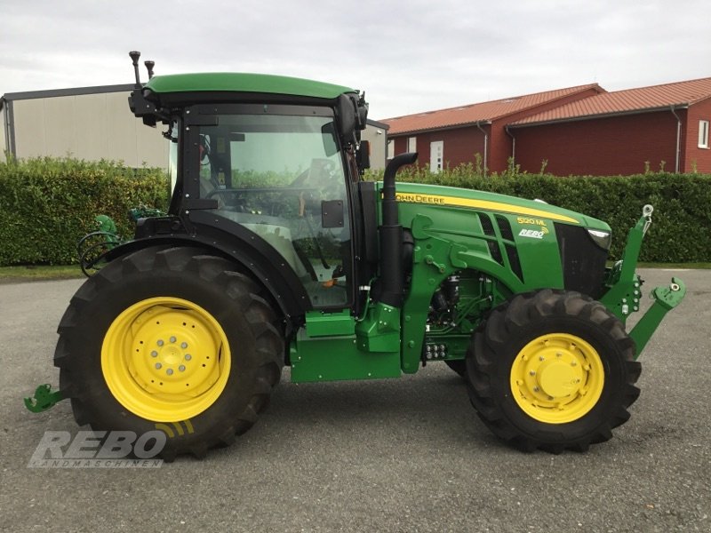 Kommunaltraktor typu John Deere 5120ML, Gebrauchtmaschine v Edewecht (Obrázek 8)