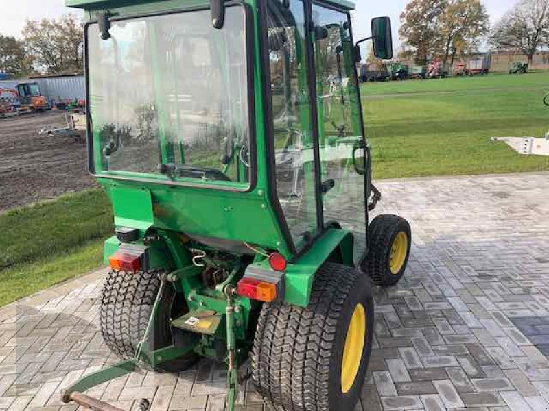 Kommunaltraktor des Typs John Deere 670, Gebrauchtmaschine in Hermannsburg (Bild 4)