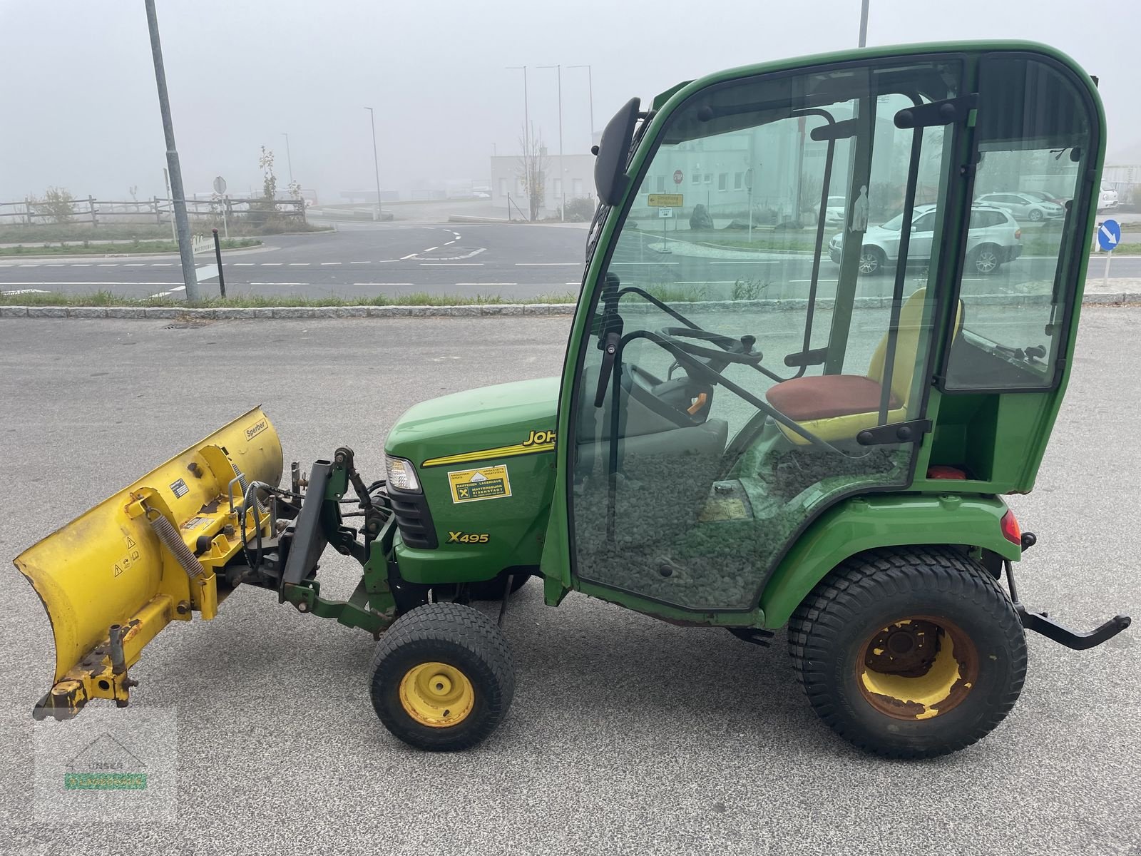 Kommunaltraktor des Typs John Deere X495, Gebrauchtmaschine in Mattersburg (Bild 3)