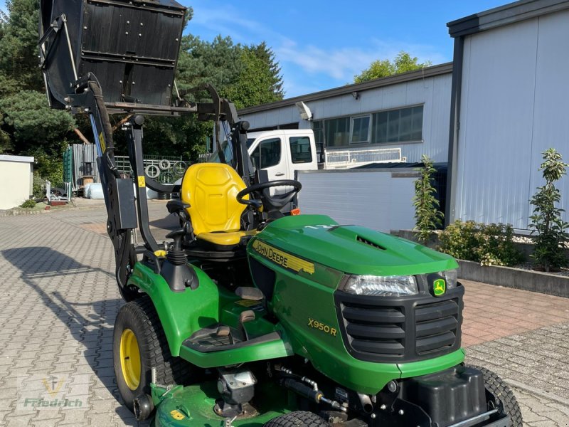 Kommunaltraktor des Typs John Deere X950R, Gebrauchtmaschine in Bad Lausick (Bild 1)