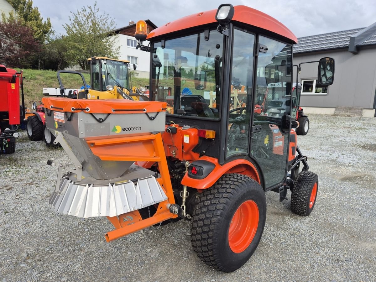 Kommunaltraktor of the type Kioti CK 2810 HST Traktor Winterdienst Streuer Kabine, Gebrauchtmaschine in Aigen-Schlägl (Picture 8)