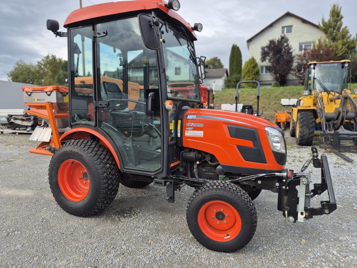 Kommunaltraktor of the type Kioti CK 2810 HST Traktor Winterdienst Streuer Kabine, Gebrauchtmaschine in Aigen-Schlägl (Picture 11)