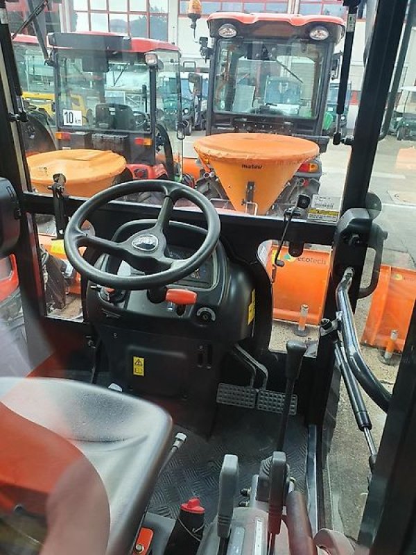 Kommunaltraktor a típus Kioti CK2810 Vorführgerät, Gebrauchtmaschine ekkor: Wien (Kép 3)