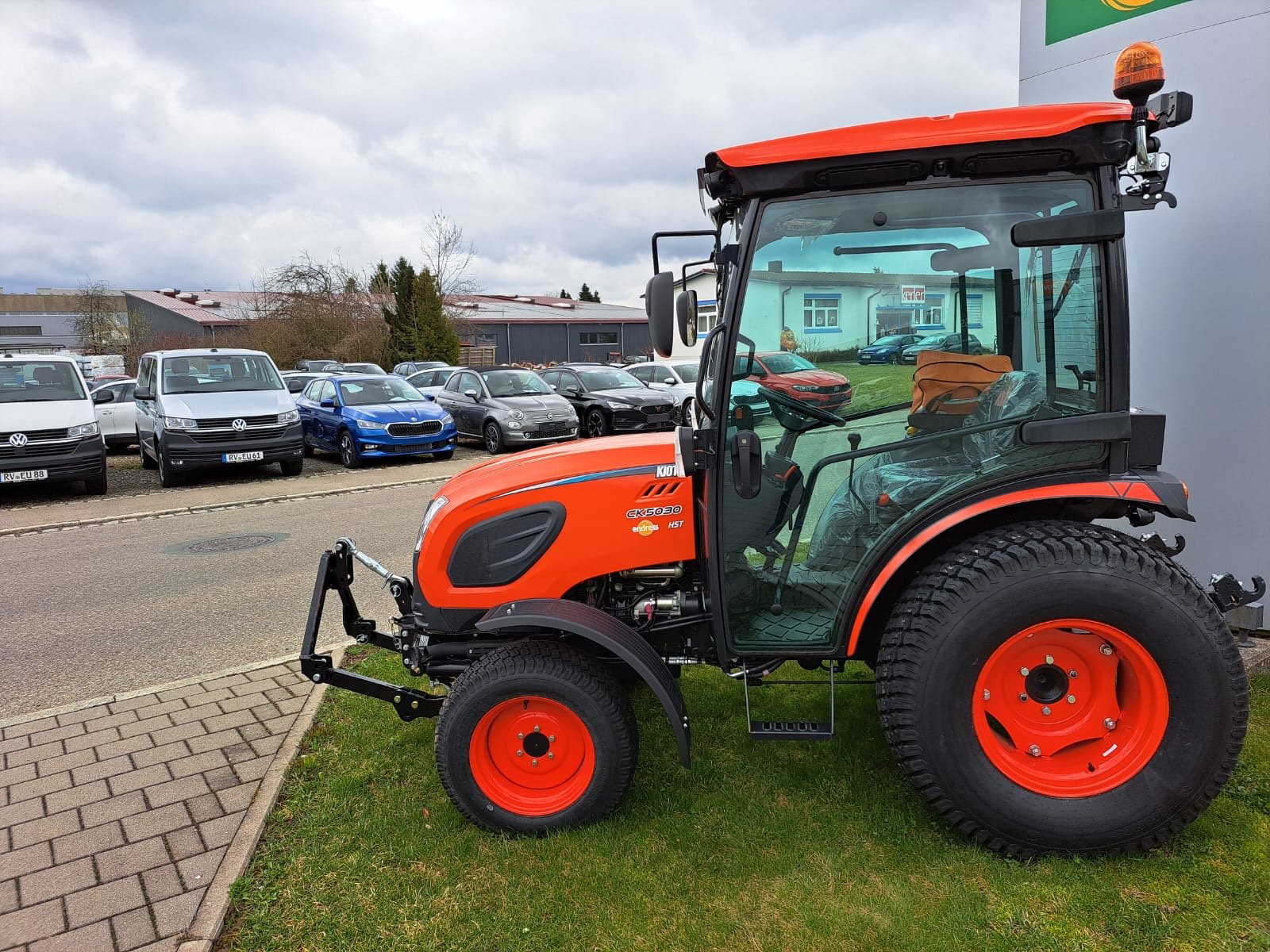 Kommunaltraktor van het type Kioti CK5030CH-EU, Neumaschine in Kißlegg (Foto 3)