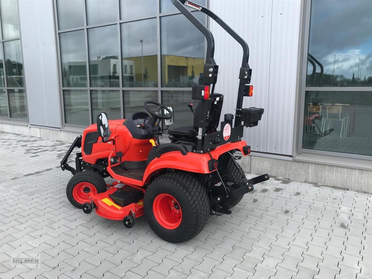 Kommunaltraktor del tipo Kioti CS 2520 H, Neumaschine en Moringen (Imagen 2)