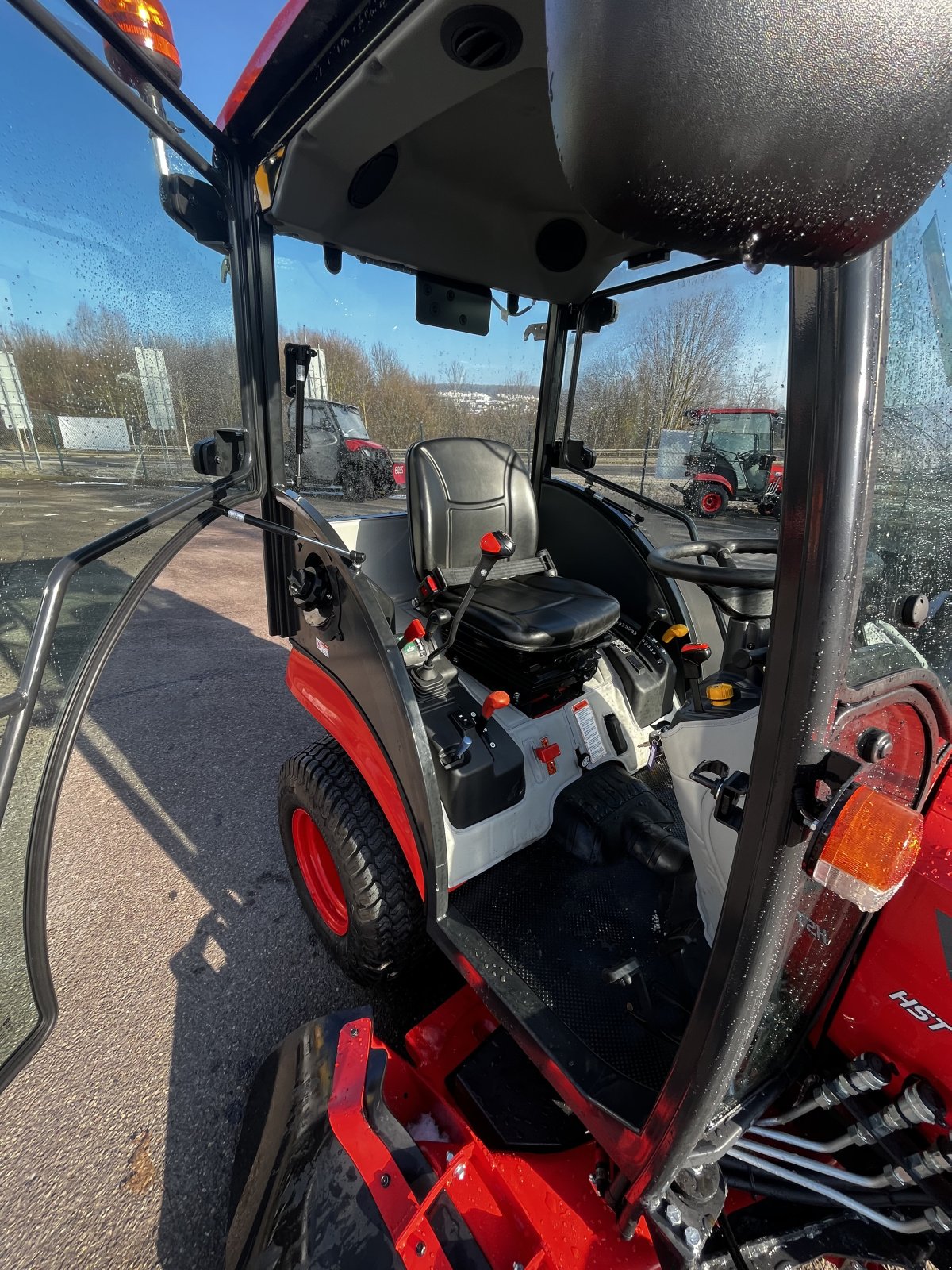 Kommunaltraktor del tipo Kioti CS2520H, Neumaschine en Ulm (Söflingen) (Imagen 7)