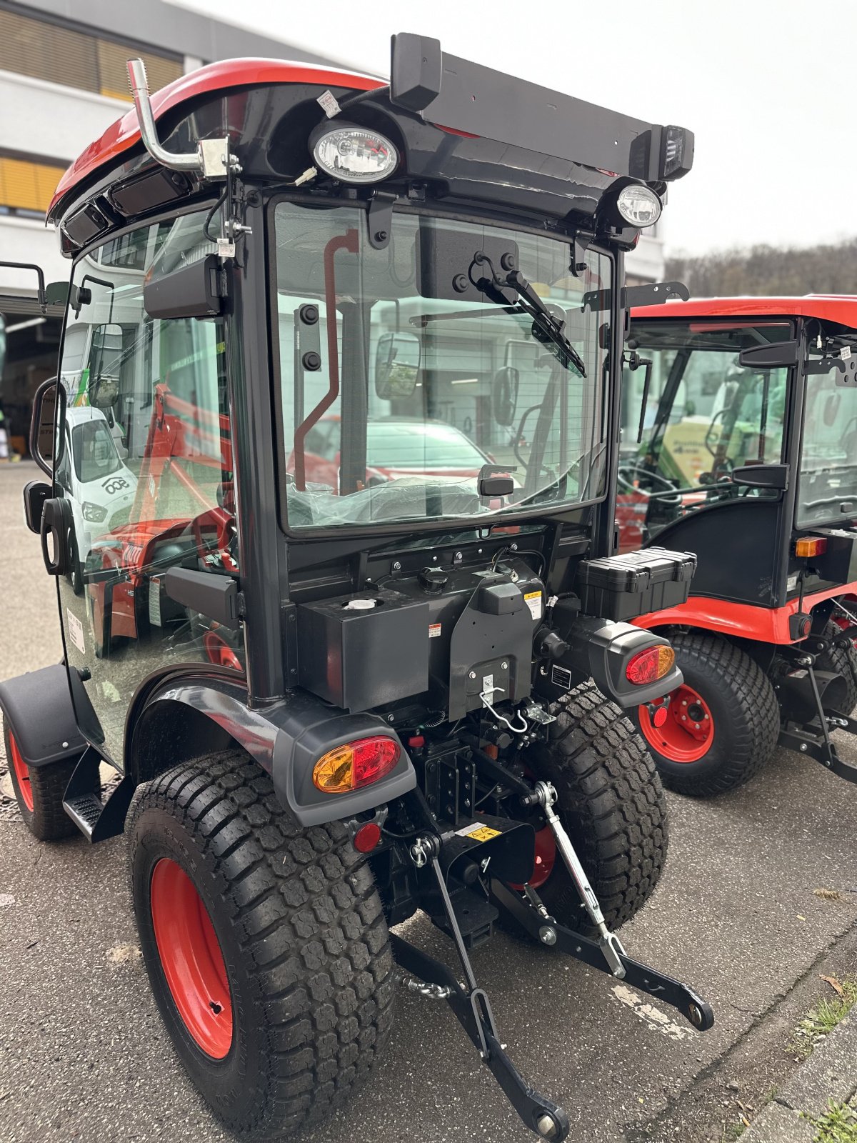 Kommunaltraktor типа Kioti CX2510H, Neumaschine в Esslingen (Sirnau) (Фотография 4)