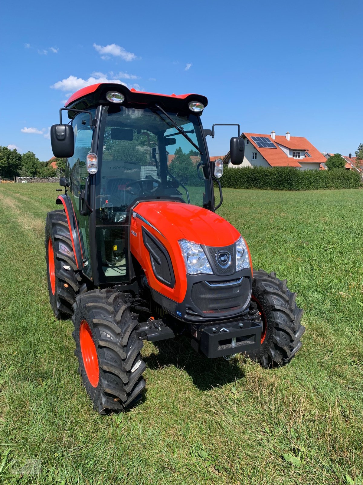 Kommunaltraktor del tipo Kioti DK 6020, Neumaschine en Ettringen OT Siebnach (Imagen 2)