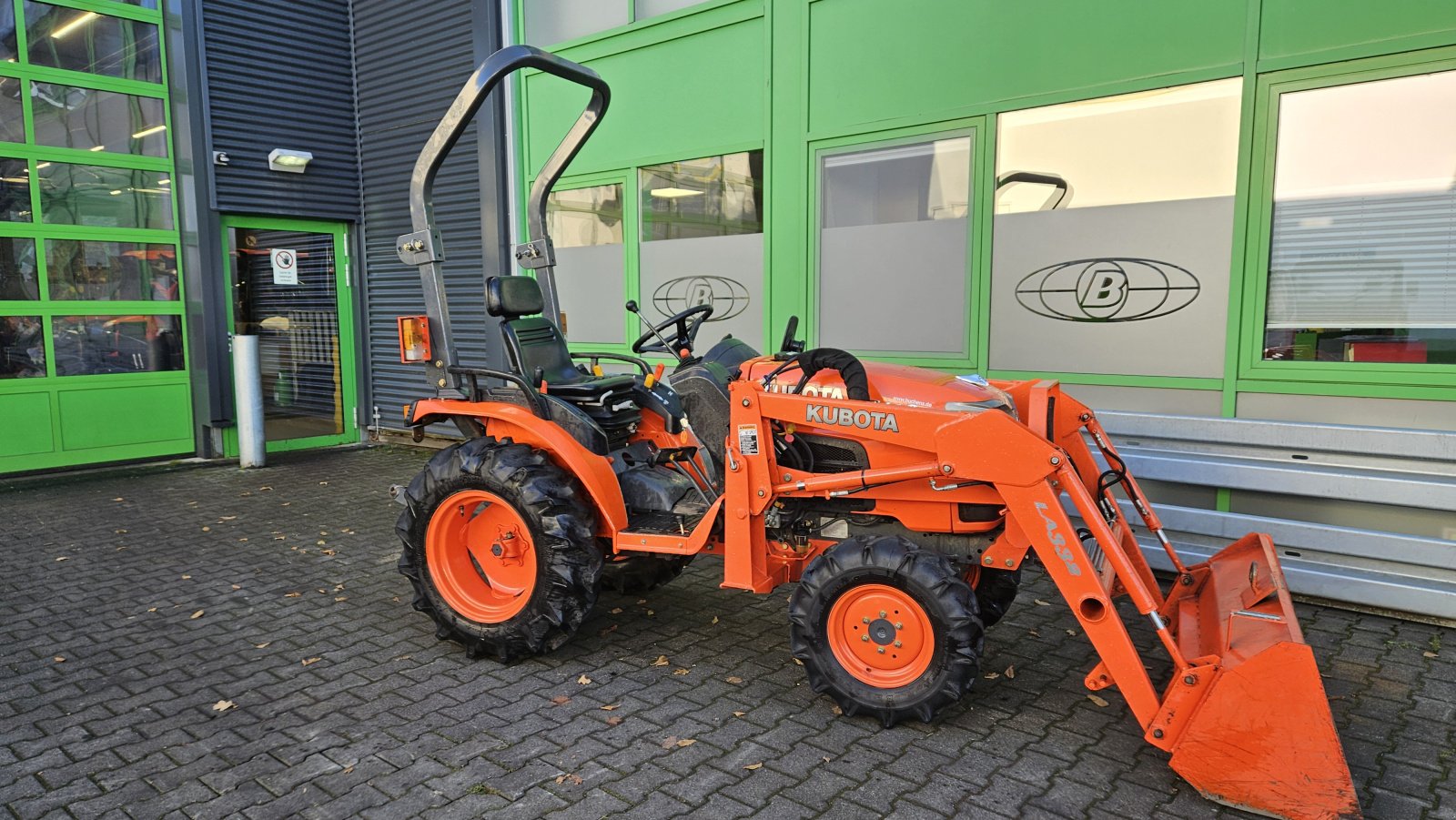 Kommunaltraktor van het type Kubota B 1830, Gebrauchtmaschine in Olpe (Foto 15)