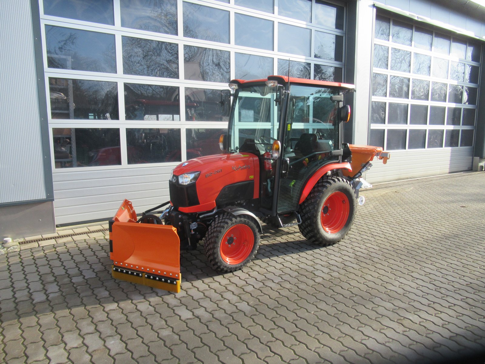 Kommunaltraktor Türe ait Kubota B 2261 HC, Neumaschine içinde Waischenfeld (resim 1)