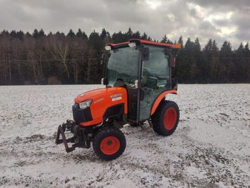 Kommunaltraktor des Typs Kubota B 2650 HDB-C, Gebrauchtmaschine in NATTERNBACH (Bild 1)