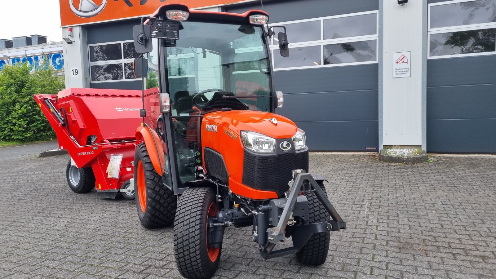 Kommunaltraktor typu Kubota B 2650, Gebrauchtmaschine w Olpe (Zdjęcie 3)