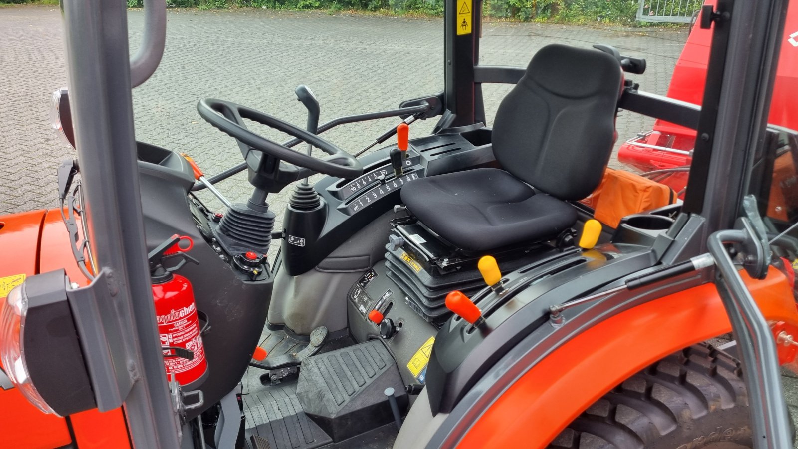 Kommunaltraktor tip Kubota B 2650, Gebrauchtmaschine in Olpe (Poză 12)