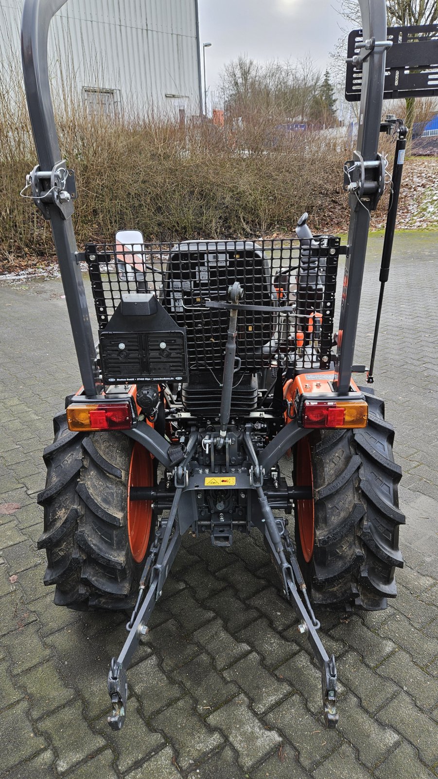 Kommunaltraktor des Typs Kubota B1181 Frontlader, Gebrauchtmaschine in Olpe (Bild 11)