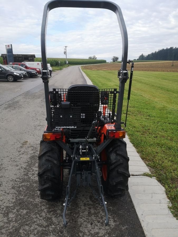 Kommunaltraktor typu Kubota B1241 D-EC, Neumaschine v NATTERNBACH (Obrázek 4)