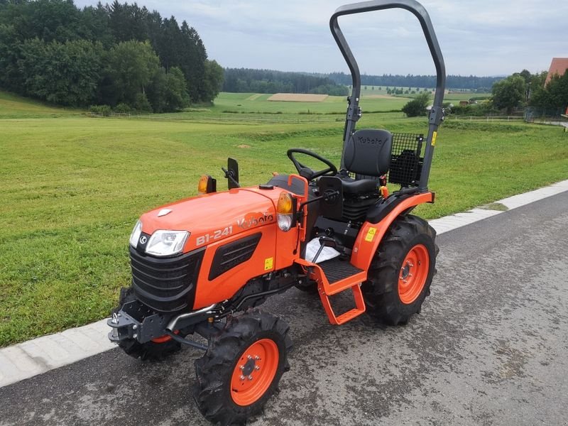 Kommunaltraktor типа Kubota B1241 D-EC, Neumaschine в NATTERNBACH (Фотография 1)