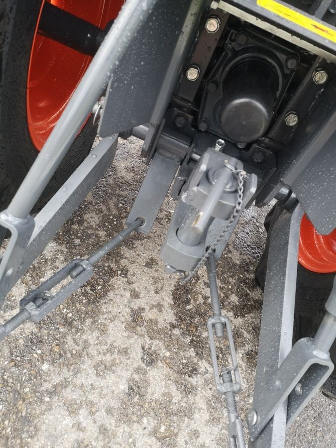 Kommunaltraktor del tipo Kubota B1241 D-EC, Neumaschine en NATTERNBACH (Imagen 12)