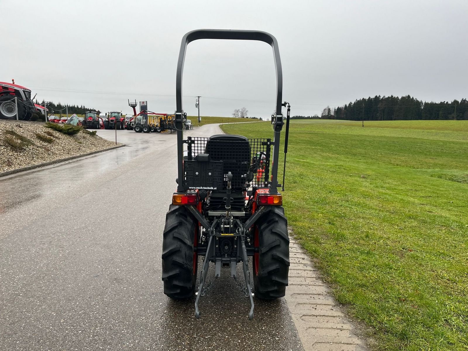 Kommunaltraktor des Typs Kubota B1241 D-EC, Vorführmaschine in NATTERNBACH (Bild 5)