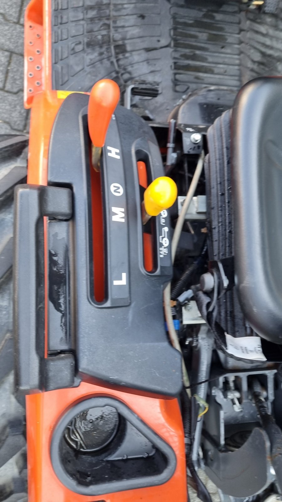 Kommunaltraktor του τύπου Kubota B1241, Gebrauchtmaschine σε Olpe (Φωτογραφία 13)