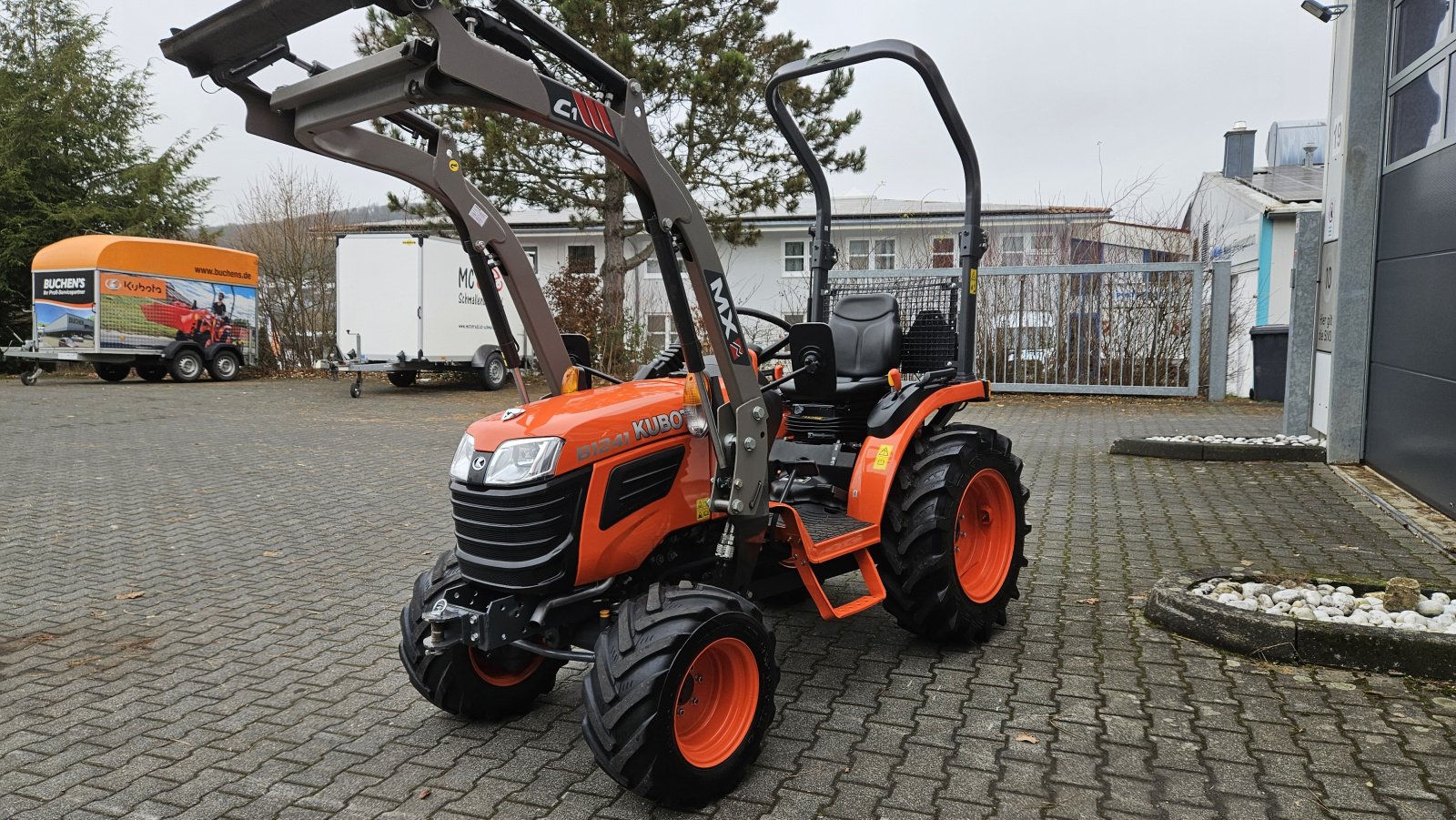 Kommunaltraktor от тип Kubota B1241, Gebrauchtmaschine в Olpe (Снимка 15)