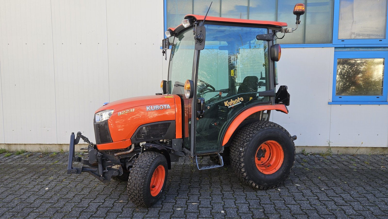 Kommunaltraktor van het type Kubota B2-231, Gebrauchtmaschine in Olpe (Foto 12)