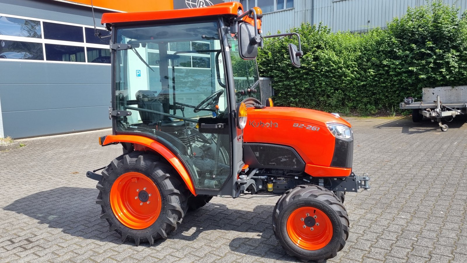 Kommunaltraktor Türe ait Kubota B2-261 H, Neumaschine içinde Olpe (resim 10)