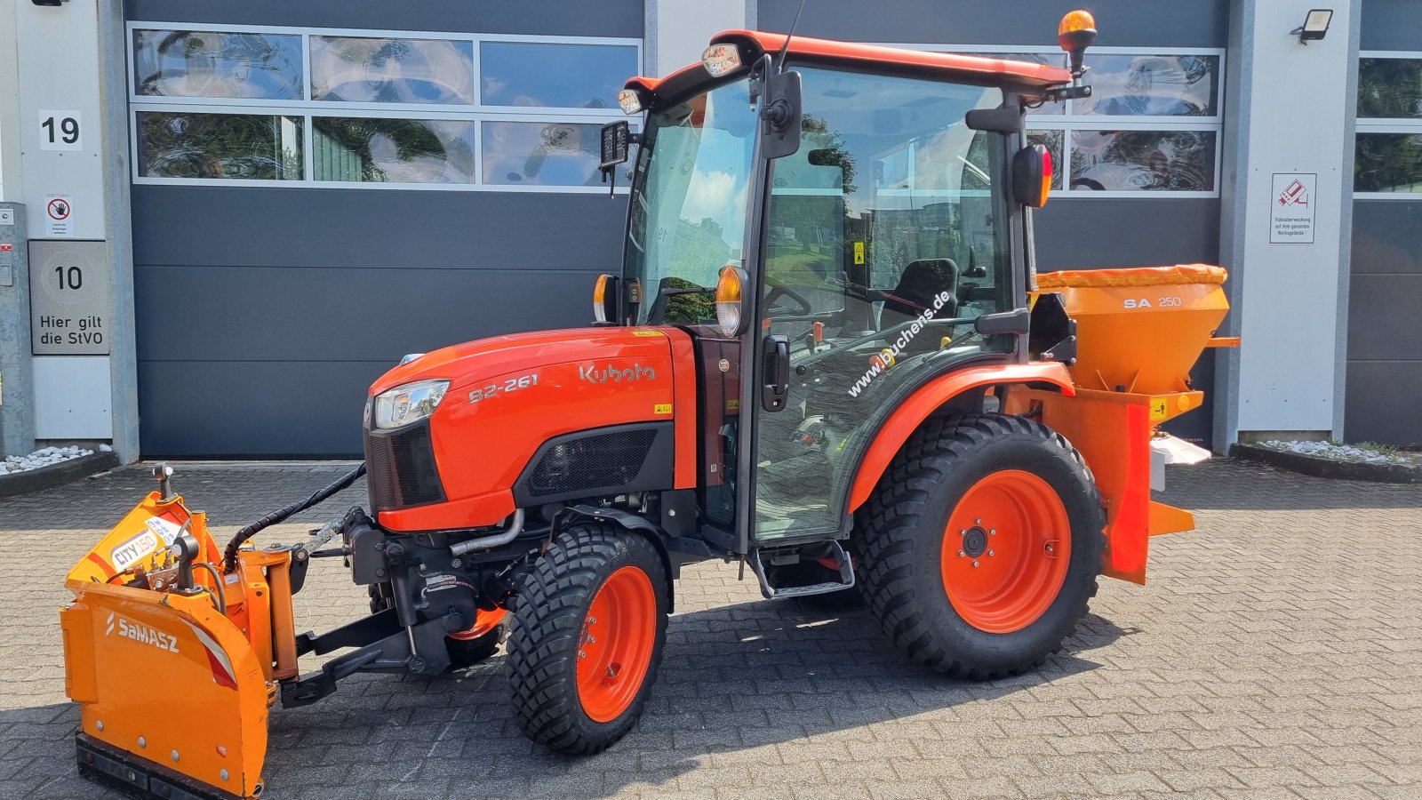 Kommunaltraktor Türe ait Kubota B2-261 Winterdienst, Gebrauchtmaschine içinde Olpe (resim 1)